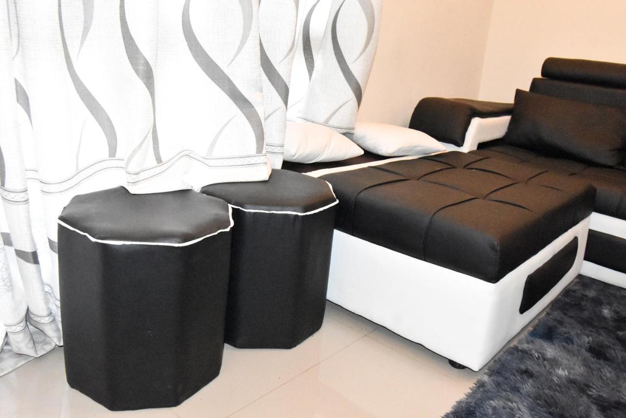 Spacious Zamtel Flat ลุซากา ภายนอก รูปภาพ